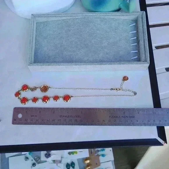 Liz Claiborne Vintage gold tone orange stones necklace - Picture 16 of 17